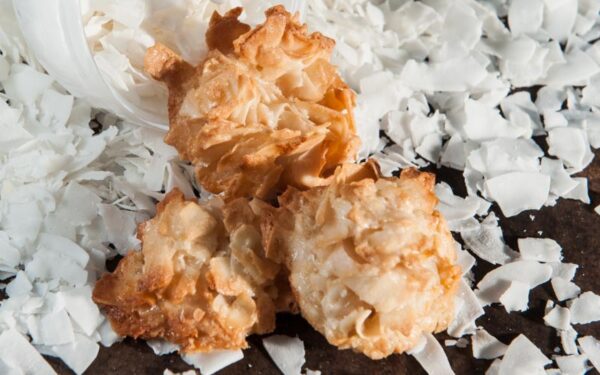 Coconut Macaroons with Lime and Cinnamon