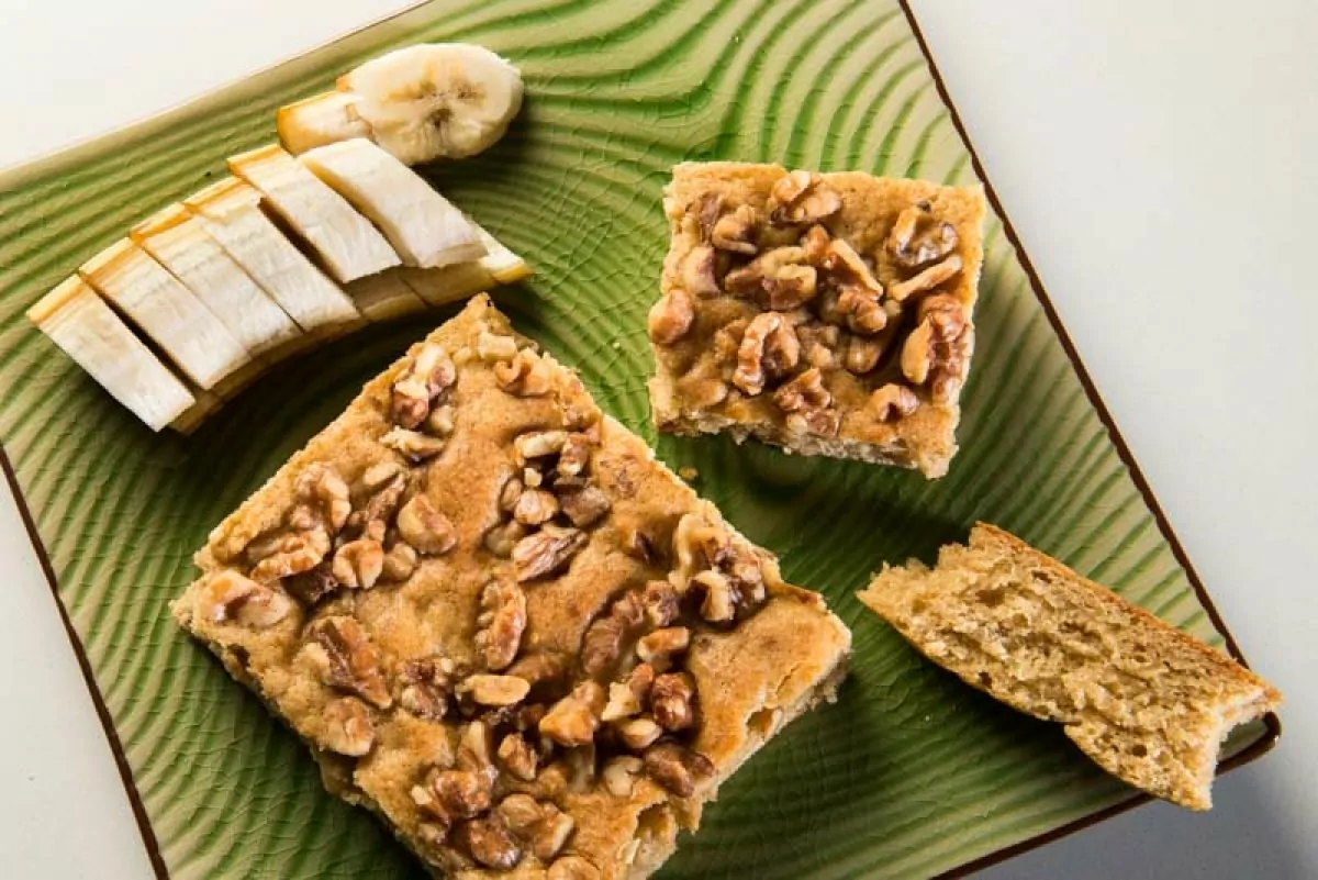 Banana Blondies with Bourbon