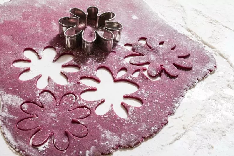 How to cut rolled cookie dough.