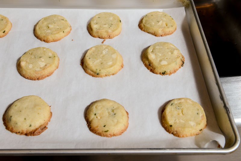 Baked Lemon Cookies with White Chocolate and Mint.