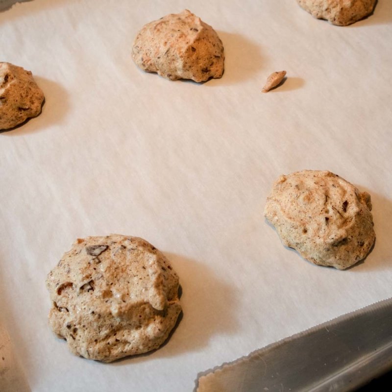 Hazelnut chocolate meringue cookie batter (Brutti ma Buoni) baked.