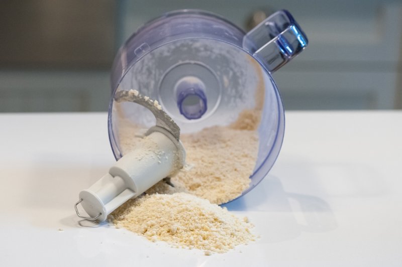 The food processor method of making pastry.