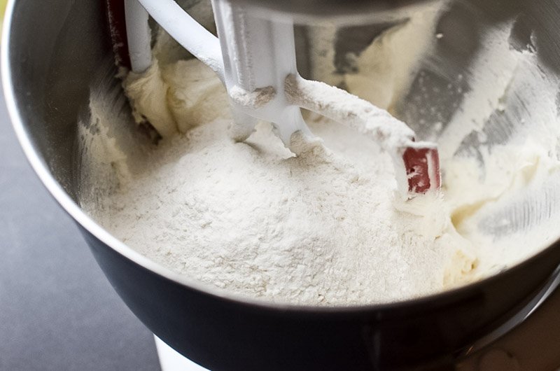 Add flour to the aerated butter.