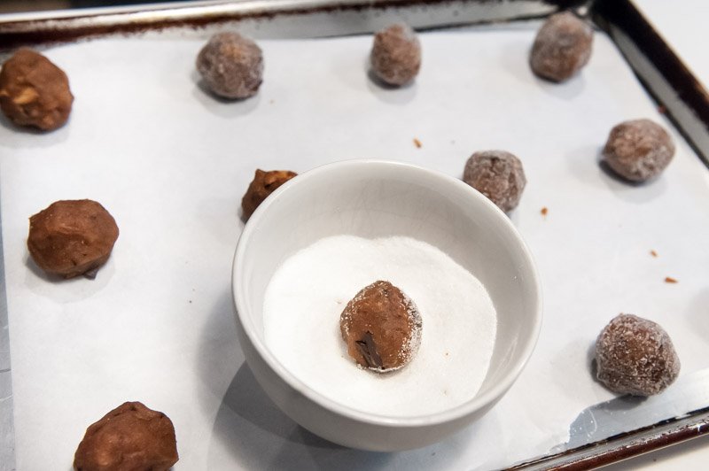 Preparing the cookies for the oven.