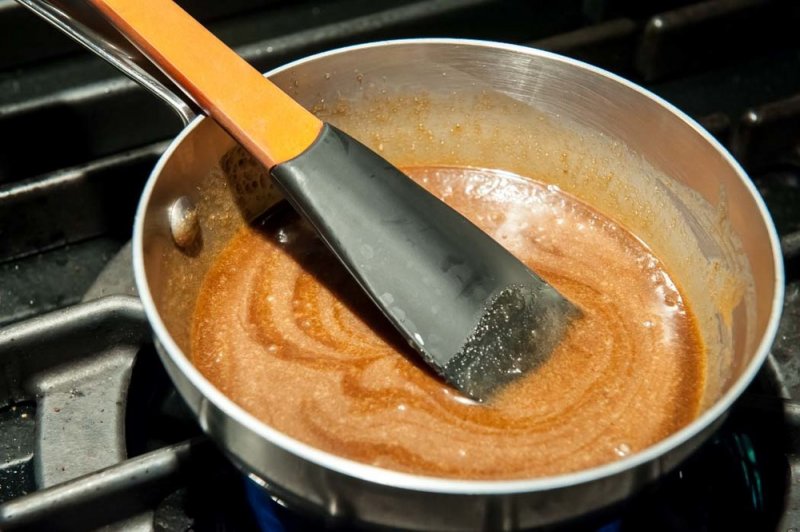 Cooking the Muscovado and cream.