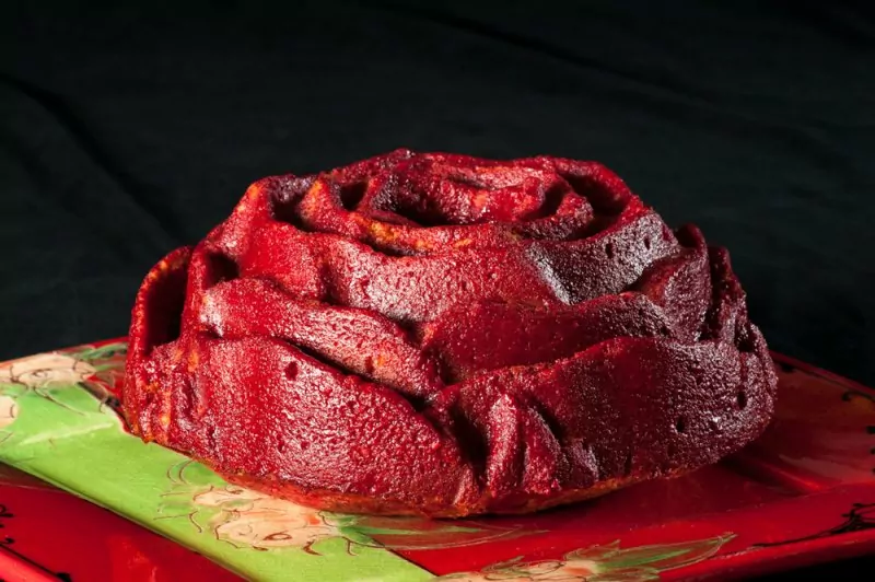 Red Velvet Rose Cake, The Finer Cookie.