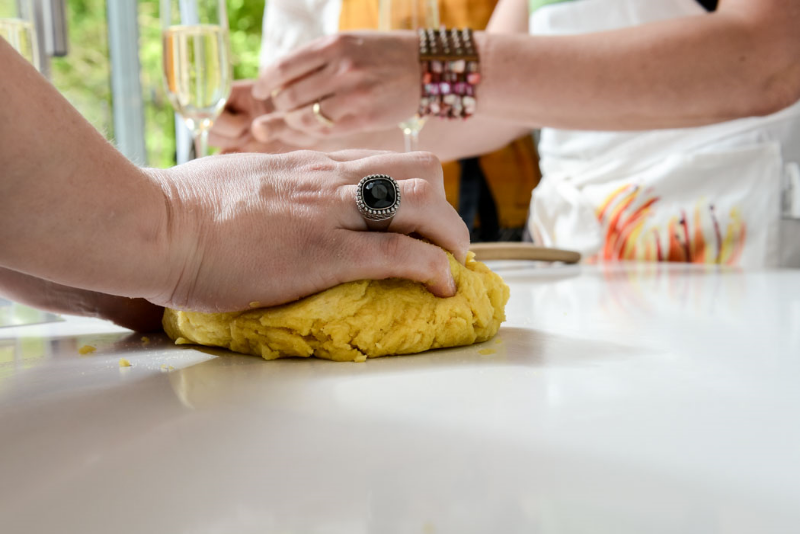 Gather the semolina dough.