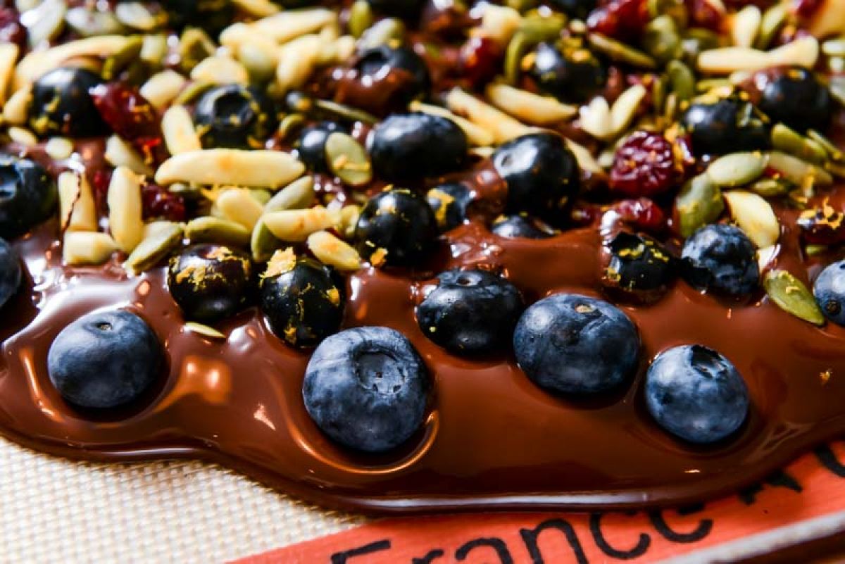 Blueberry Bark – Gluten-Free & Vegan