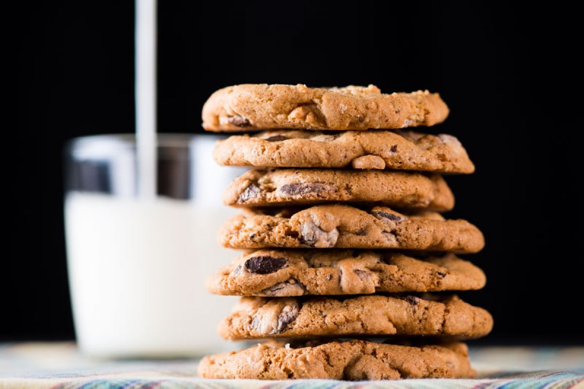 Chocolate Chip Cookies with Orange Bitters