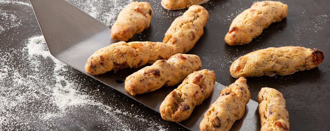 Cornmeal Apricot Fingers