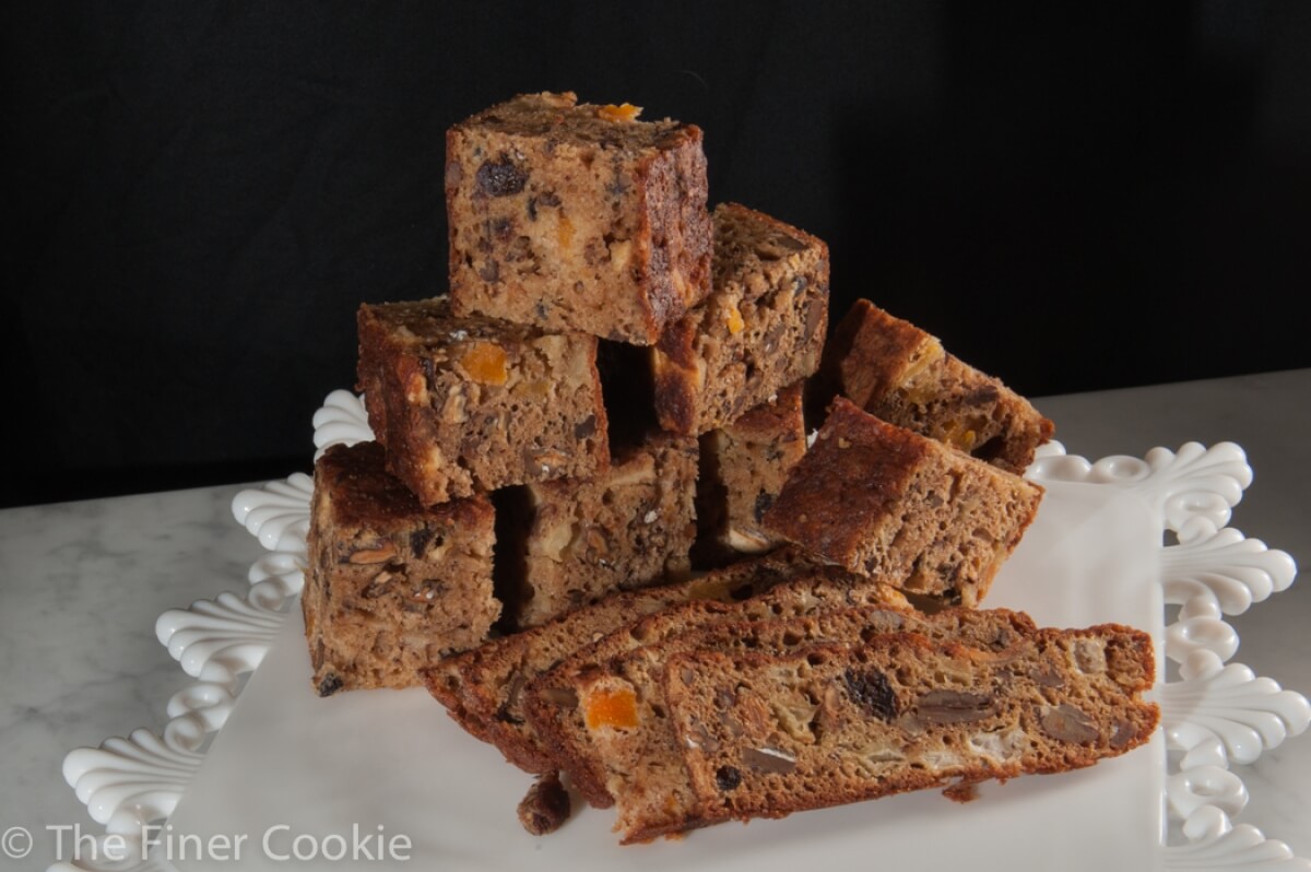 English Dried Fruit Cake