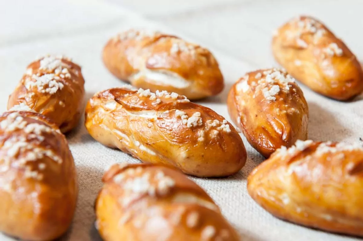 Pretzel Breads