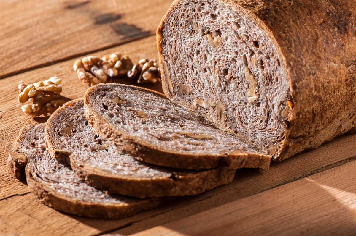 Whole Wheat Walnut Loaf