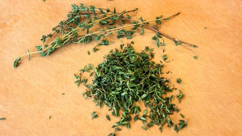 Beautiful thyme leaves.