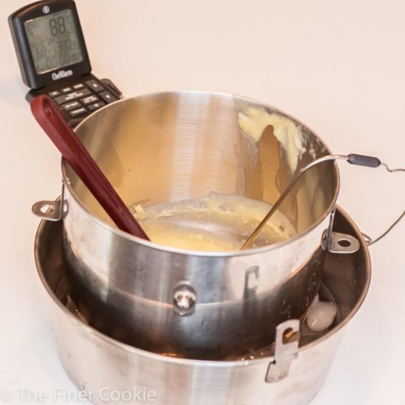 Cooling the pastry cream