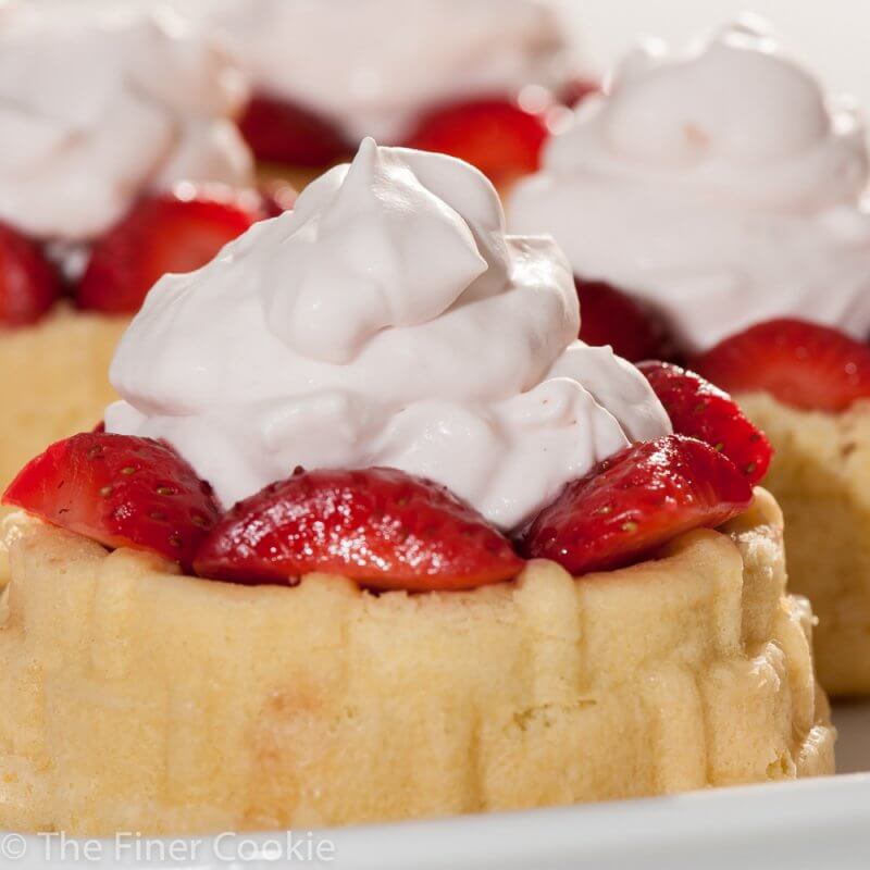 Strawberry Shortcake Genoise, The Finer Cookie.