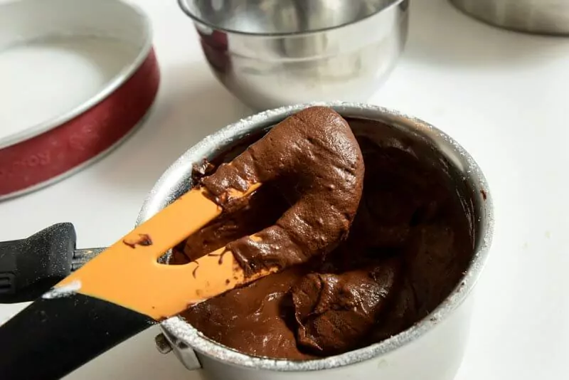 Flour and cooked chocolate.