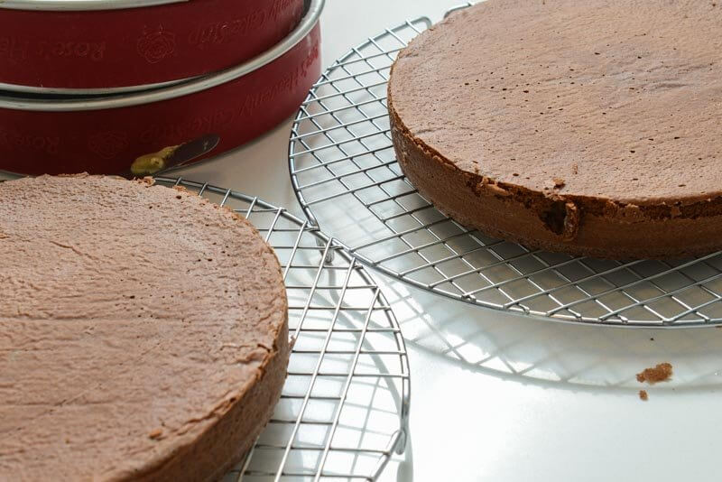 Unmolded chocolate cakes.