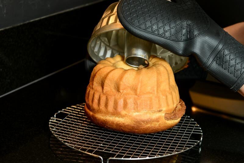 Unmolding the Babka.