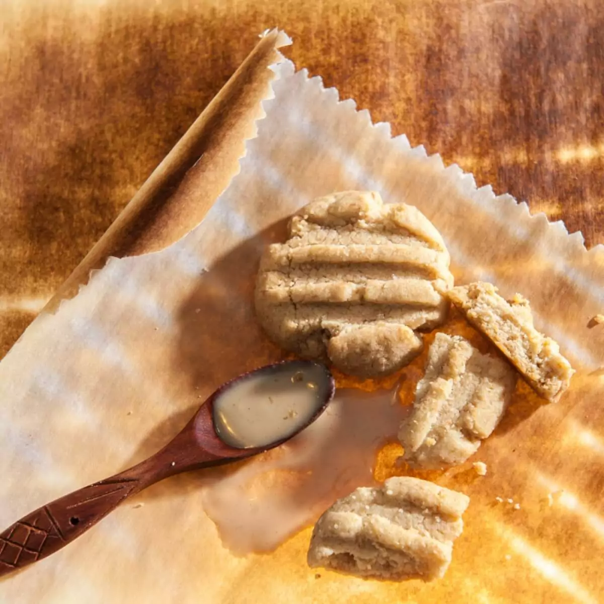 Tahini Almond Cookies